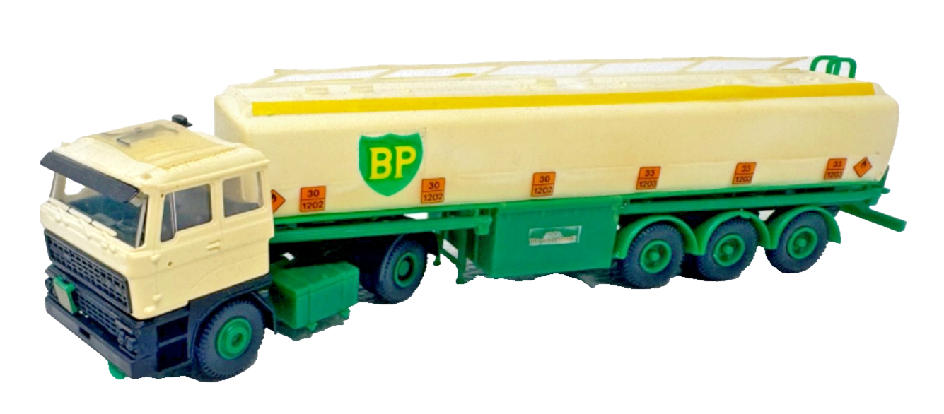 Kibri H0 10076 Daf Lastwagen mit Tankauflieger BP - fertig gebaut  H0 HO 1:87