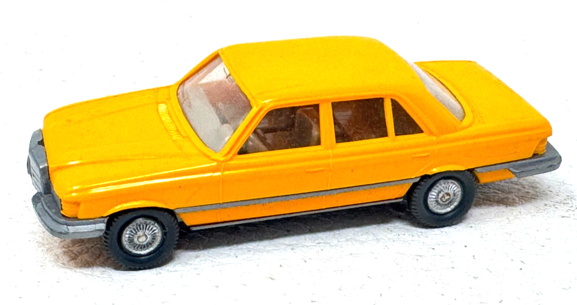 Wiking Modellauto H0 Mercedes 450 SE - HO H0 1:87