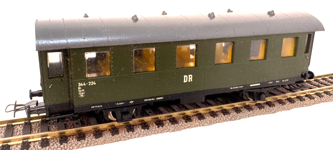 Piko Personenwagen - 344-224 DR - grün H0 HO 1:87 Piko Personenwagen - 344-224 DR - grün H0 HO 1:87