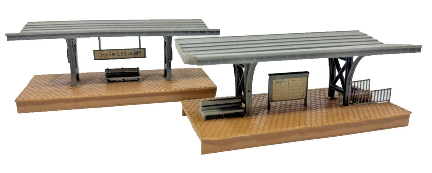 2 Stück Bahnsteige Bahnsteigelemente ca. 13,5 x 6,2 x 5,2 cm- H0 HO 1:87 2 Stück Bahnsteige Bahnsteigelemente ca. 13,5 x 6,2 x 5,2 cm- H0 HO 1:87