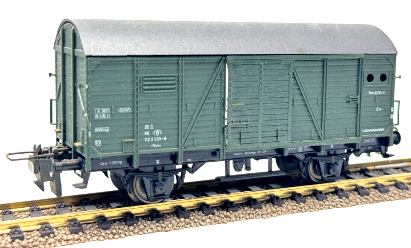 Roco H0 gedeckter Güterwagen - B - 112 2 220-6 - Gklm - 1:87 HO H0 Roco H0 gedeckter Güterwagen - B - 112 2 220-6 - Gklm - 1:87 HO H0