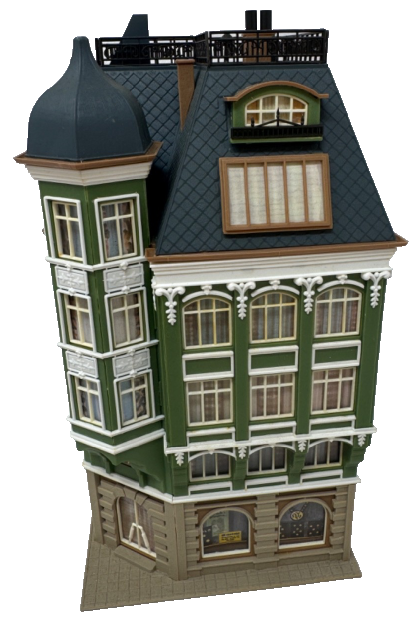 Vollmer HO 3771 Stadthaus Eckhaus 10,4 x 8,5 x 19 cm - H0 HO 1:87 Vollmer HO 3771 Stadthaus Eckhaus 10,4 x 8,5 x 19 cm - H0 HO 1:87