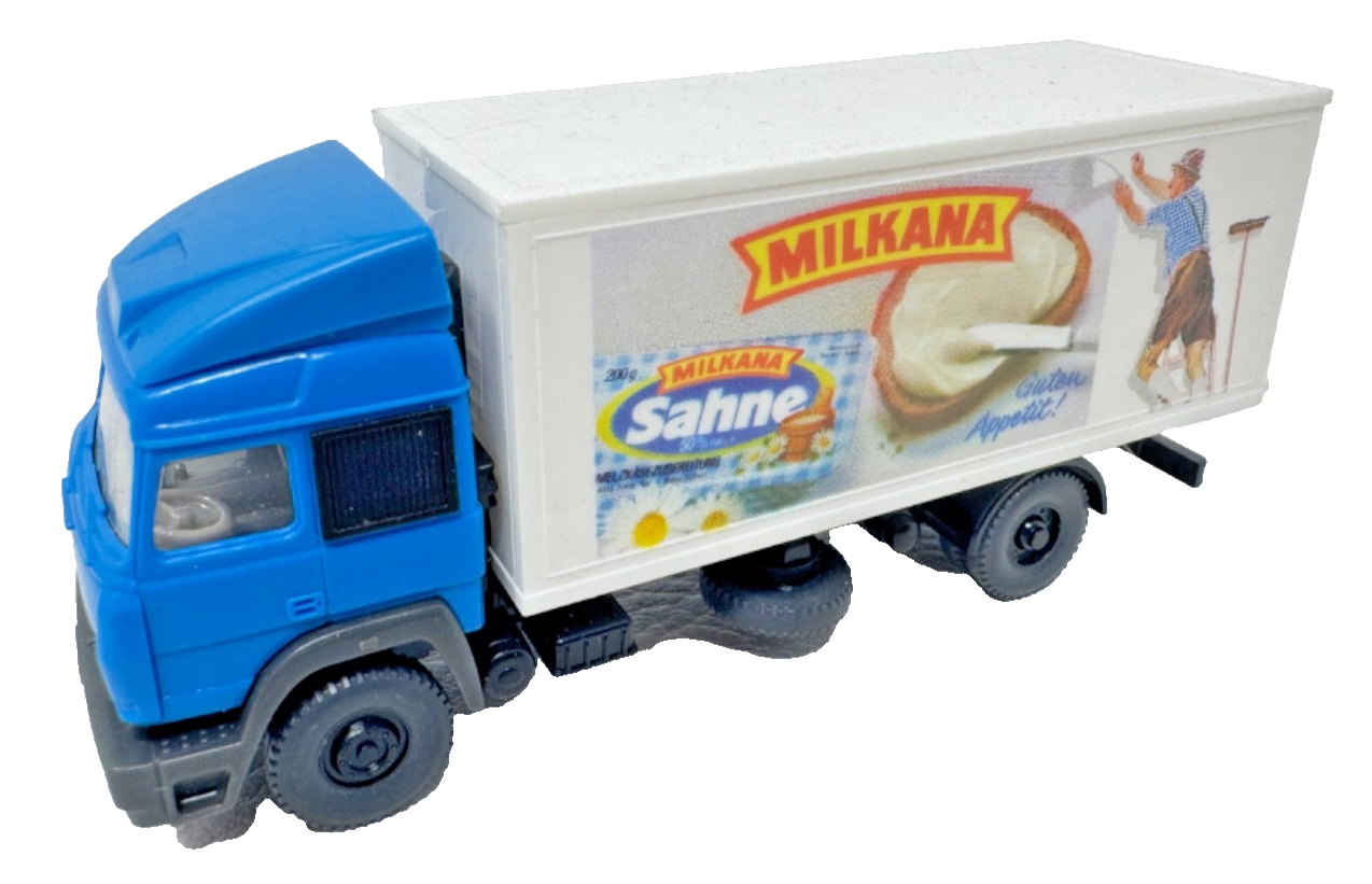 Wiking 475 H0 Iveco TurboStar 190.36  "Milkana" HO H0 1:87