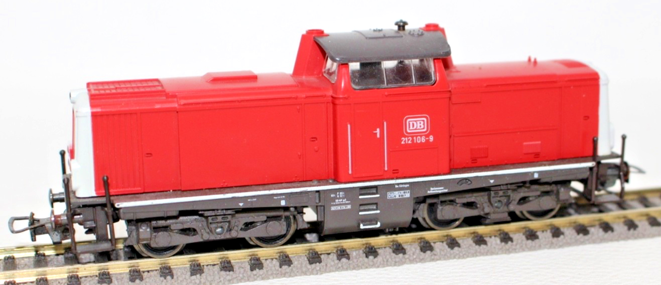 Fleischmann 4229 H0 Diesellok BR 212 106-9 DB - rot - H0 1:87