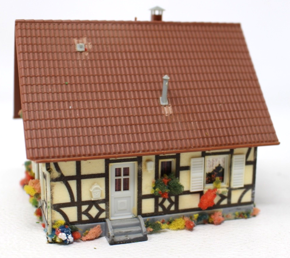Faller H0 130222 Fachwerkhaus Einfamilienhaus ca. 11 x 9 x 9,1 cm H0 HO 1:87