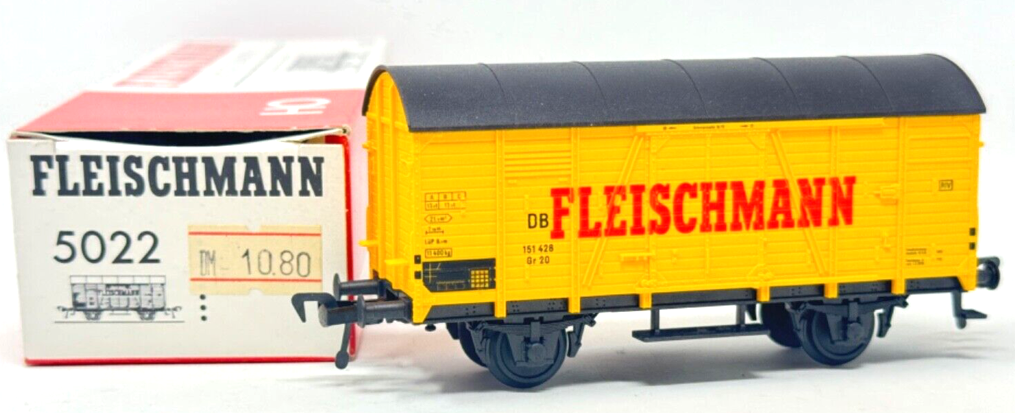 Fleischmann H0 5022 gedeckter Güterwagen Gr 20- DB - 1:87 in Originalverpackung