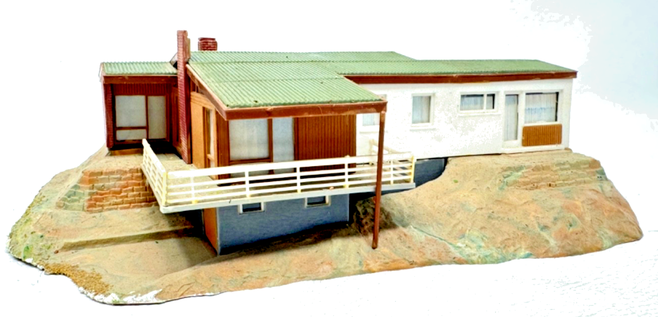 Kibri H0 B-585 Bungalow auf Felsen gebaut Bergvilla 23,5 x 16,5 x 7,5 HO H0 1:87
