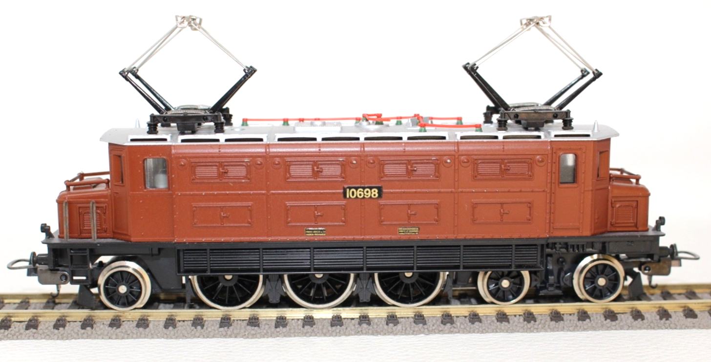 Lima H0 208118LG  Elektrolok Ae 3/6 - 10698 SBB - H0 1:87