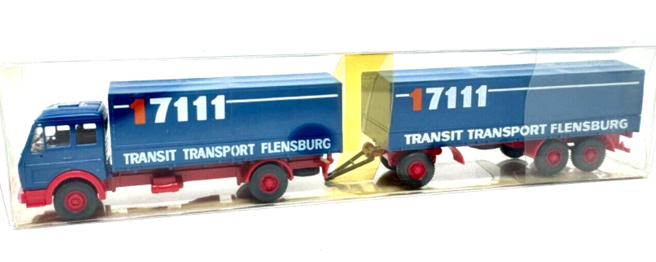 Wiking MB Mercedes NG Kofferhängerzug „17111 Transit Flensburg“  HO H0 1:87