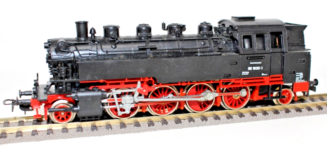 Piko H0 190/EM/27 H0 DC Dampflok BR 86 1800-1 der DR - H0 1:87