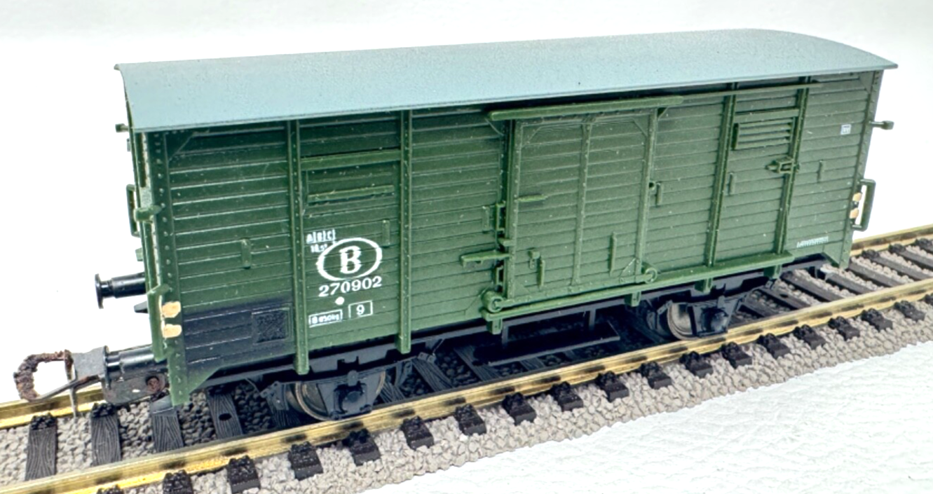 Piko Geschlossener Güterwagen - B - 270902 - grün - H0 HO 1:87