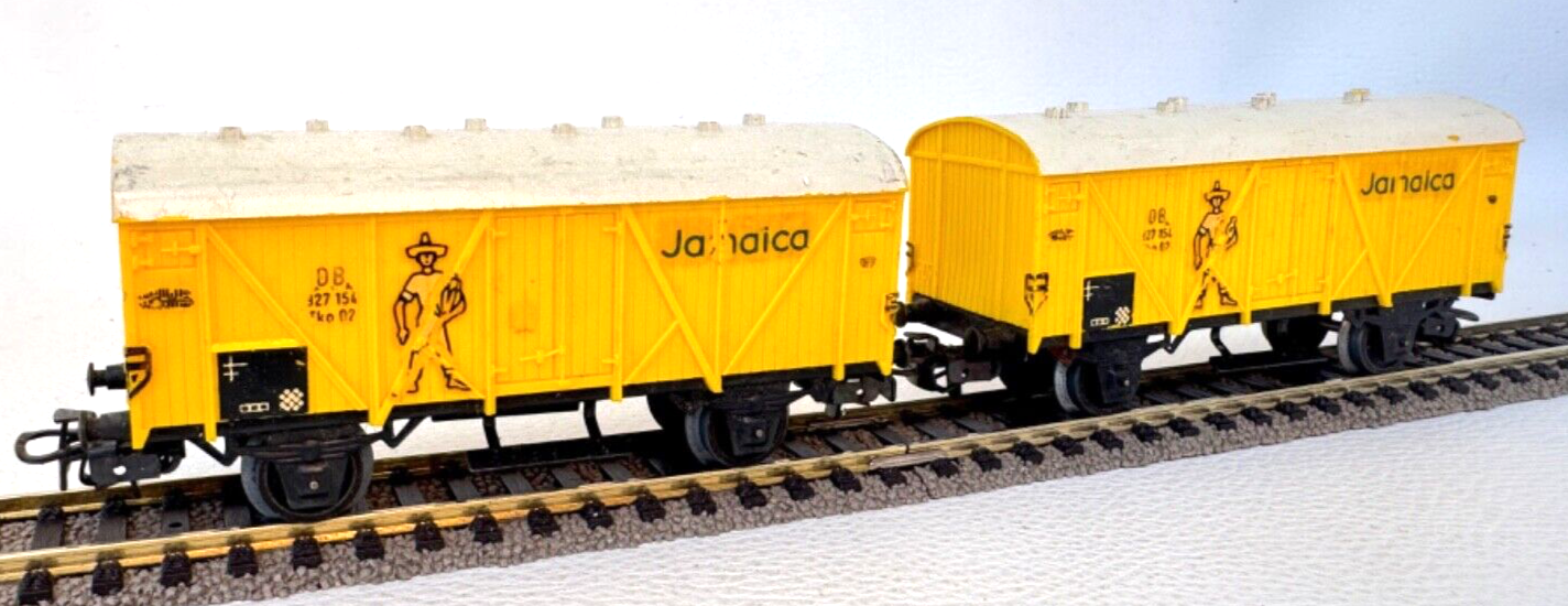 2x Märklin gedeckter Güterwagen "Jamaica" DB 327 154 - Tko 02 - H0 HO 1:87