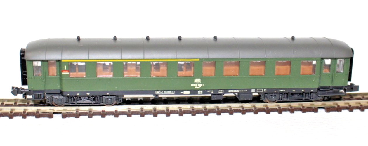 Roco N 24255 Abteilwagen 1. Kl. mit Gepäckabteil 81-11 008-4 DB N 1:160