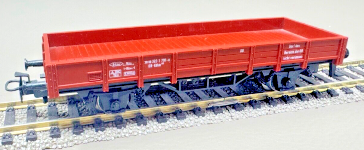 Märklin 4423 Niederbordwagen braune Ladefläche inkl. OVP - AC - H0 HO 1:87 Märklin 4423 Niederbordwagen braune Ladefläche inkl. OVP - AC - H0 HO 1:87