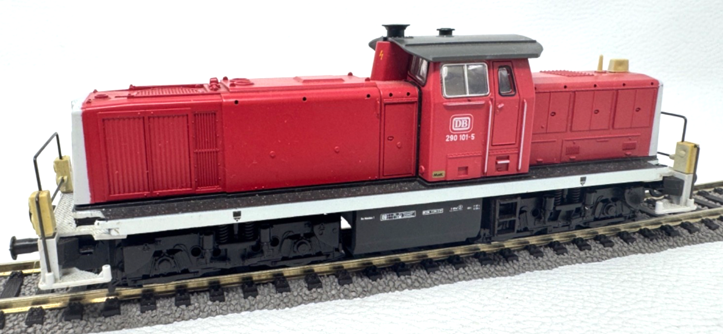 Roco 43458 H0 Diesellok BR 290 101-5 DB - rot/grau DCC Arnold 81220 - 1:87 HO H0