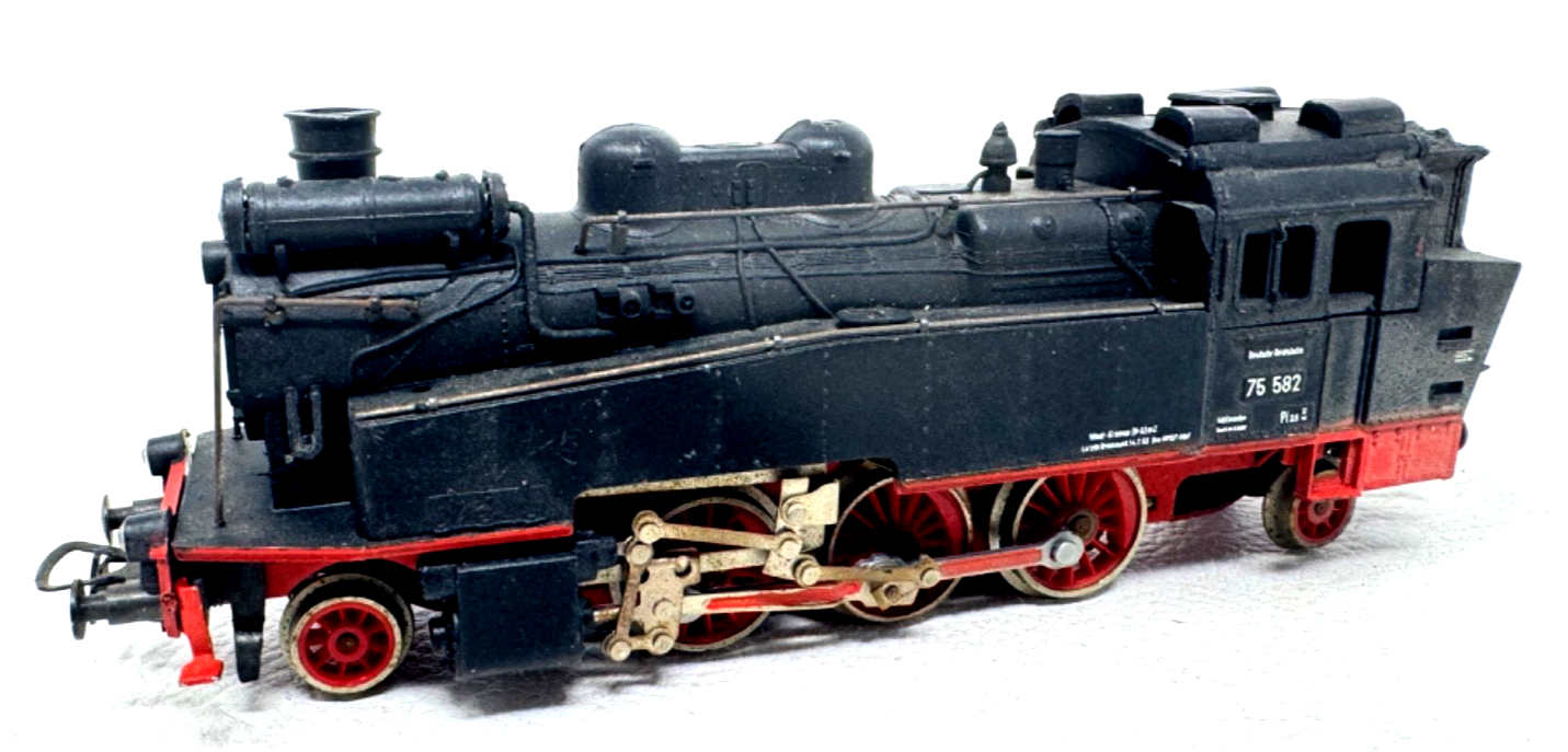 Piko H0  190/16/1 Dampflok 75 582 DR Ep. III HO H0 1:87 defekt für Bastler