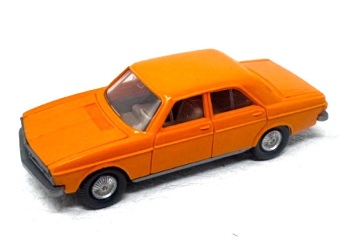 Wiking H0 Audi 100 orange - Germany - H0 HO 1:87