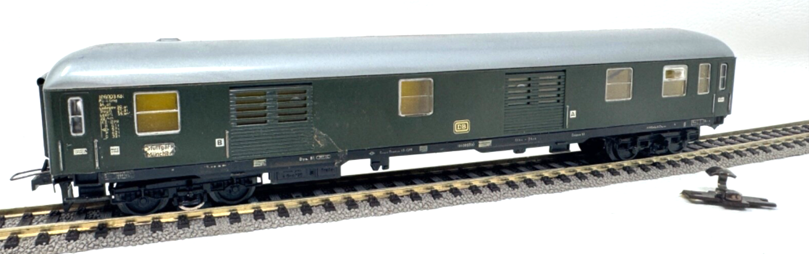 Trix Express 3387 D-Zug Packwagen 106003 Köl - DB - 1:87 HO H0 Trix Express 3387 D-Zug Packwagen 106003 Köl - DB - 1:87 HO H0