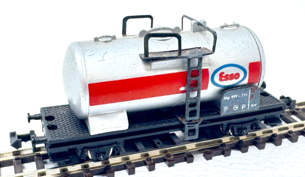 Lima 453 N Kesselwagen Tankwagen ESSO - 999 710 - 1:160 N Lima 453 N Kesselwagen Tankwagen ESSO - 999 710 - 1:160 N