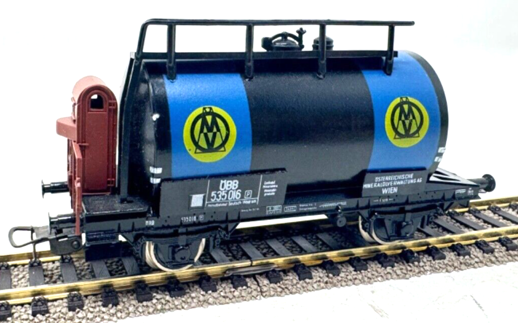 Piko Kesselwagen mit Bremserhaus - ÖBB 535 016 - blau/schwarz - HO H0 1:87