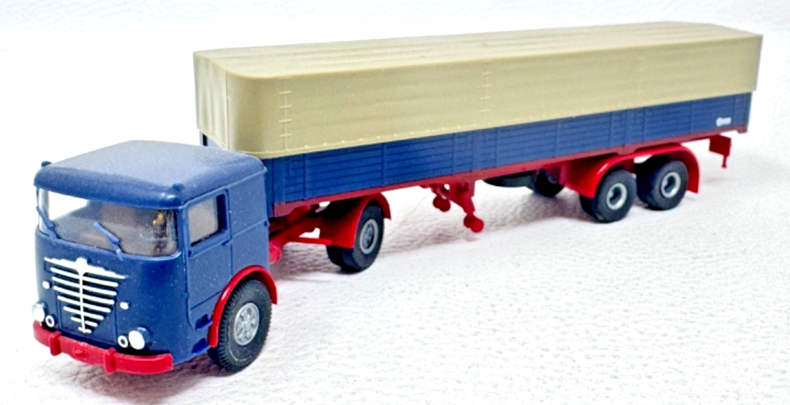 Brekina H0 Büssing Planen Sattelzug - blau / grau / rot - 1:87 H0 HO