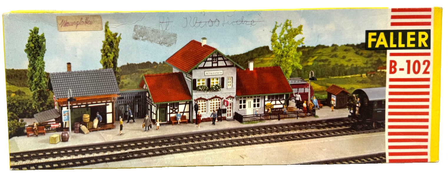 Faller H0 B-102 Leerkarton Bahnhof Altenstein - ohne Inhalt HO H0 1:87