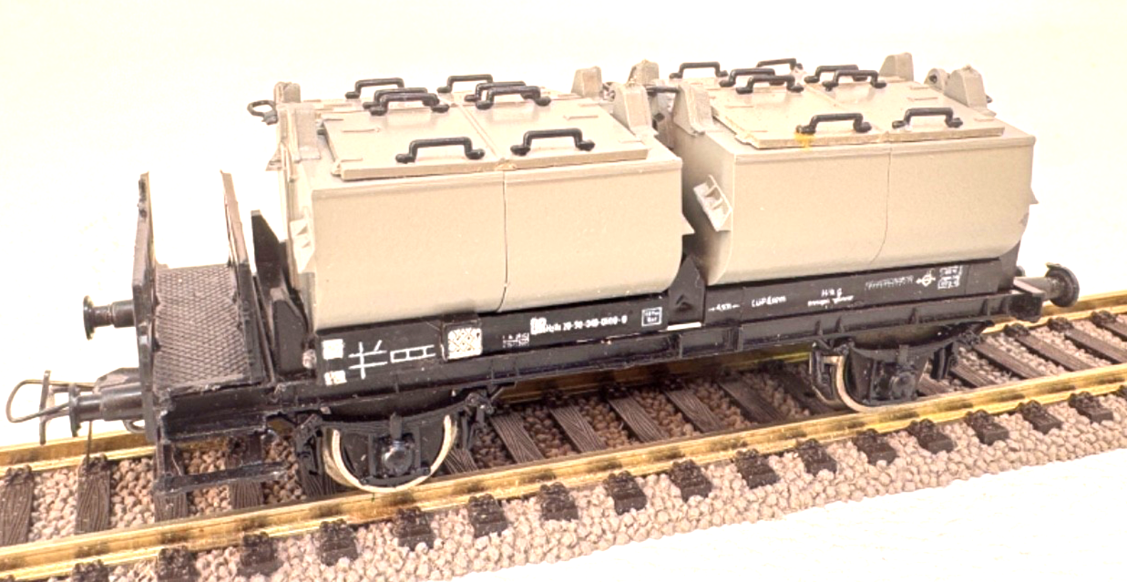 Schicht H0 Kalkkübelwagen 2-achsig 040-0100-9 DR - 1:87 H0 HO