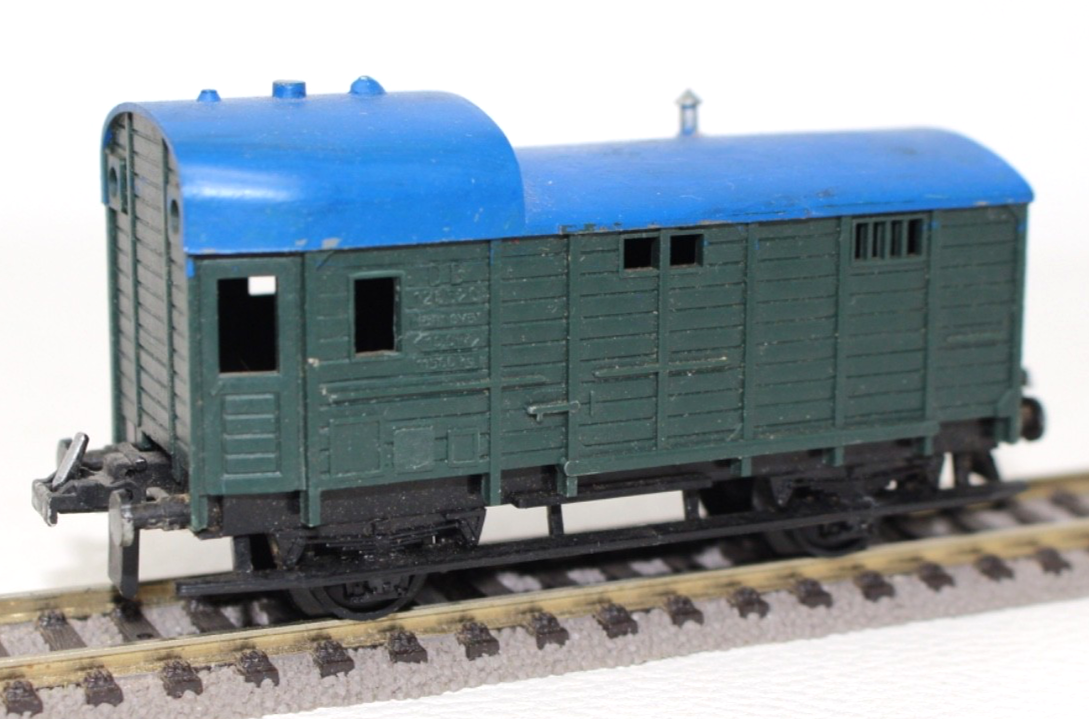 Trix Express H0 Güterwagen Begleitwagen Packwagen 120520 DB Hannover HO H0 1:87