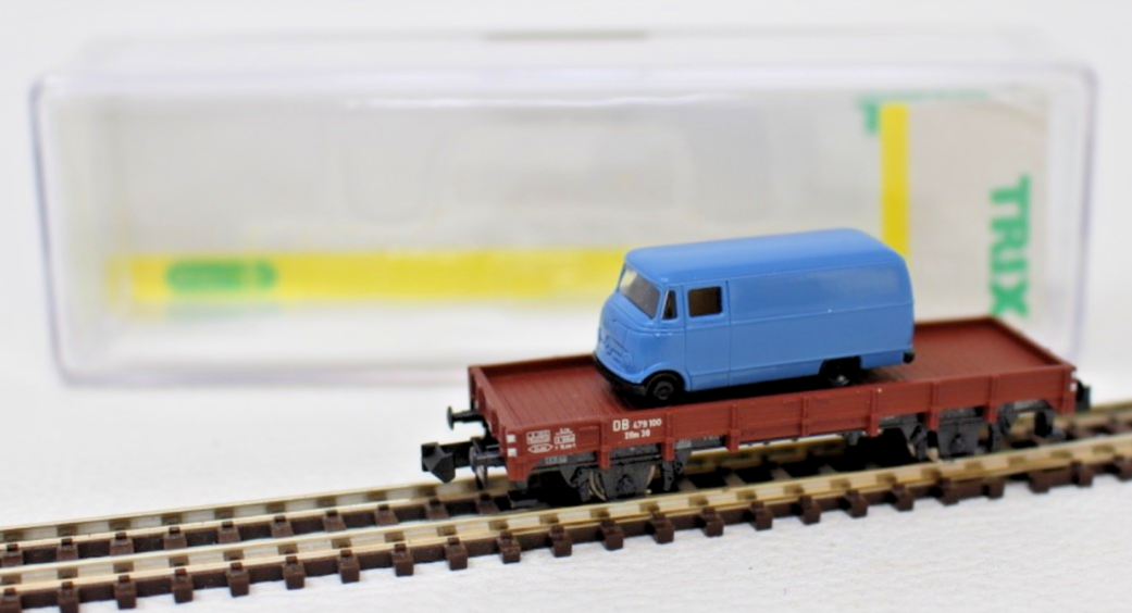 Minitrix N 15041-37 Niederbordwagen m. Mercedes MB L 319 - N 1:160 in OVP
