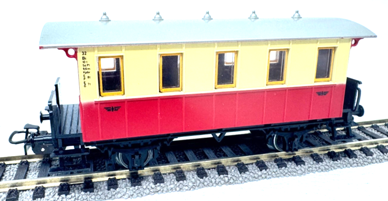 Märklin H0 4107 Personenwagen Privatbahn 32 Bi rot / beige HO H0 1:87