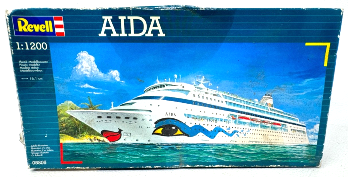 Revell 05805 AIDA- Maßstab 1:200 Plastik Modellbausatz 16,1 cm lang in OVP