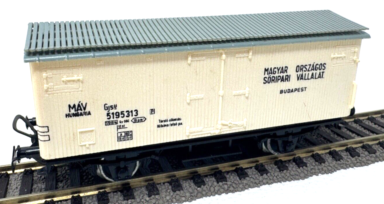 Piko Gedeckter Güterwagen 5195313 Gjsu - MAV - Magyar Budapest - H0 HO 1:87