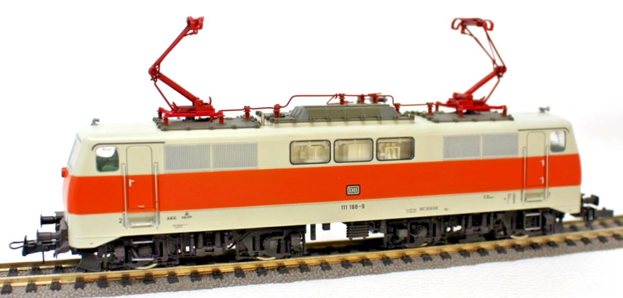 Fleischmann H0 4349 E-Lok Elektrolok BR 111 188-9 DB beige/orange H0 HO 1:87