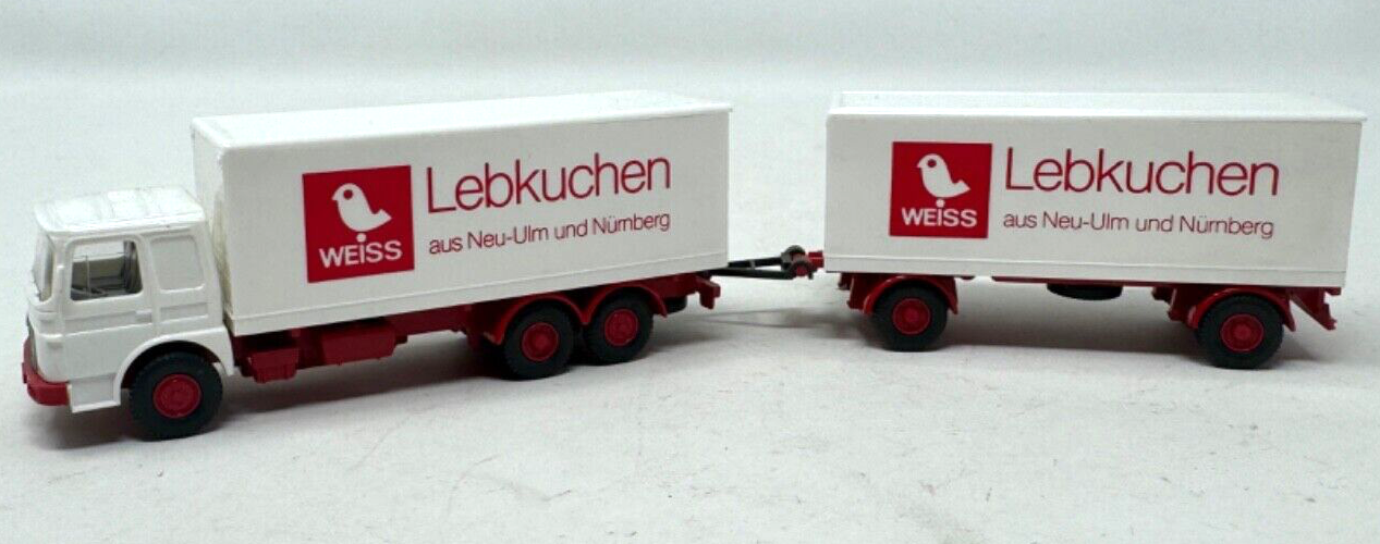 Wiking 471 MAN 22.320 Koffer-Hängerzug weiß "WEISS LEBKUCHEN" HO H0 1:87