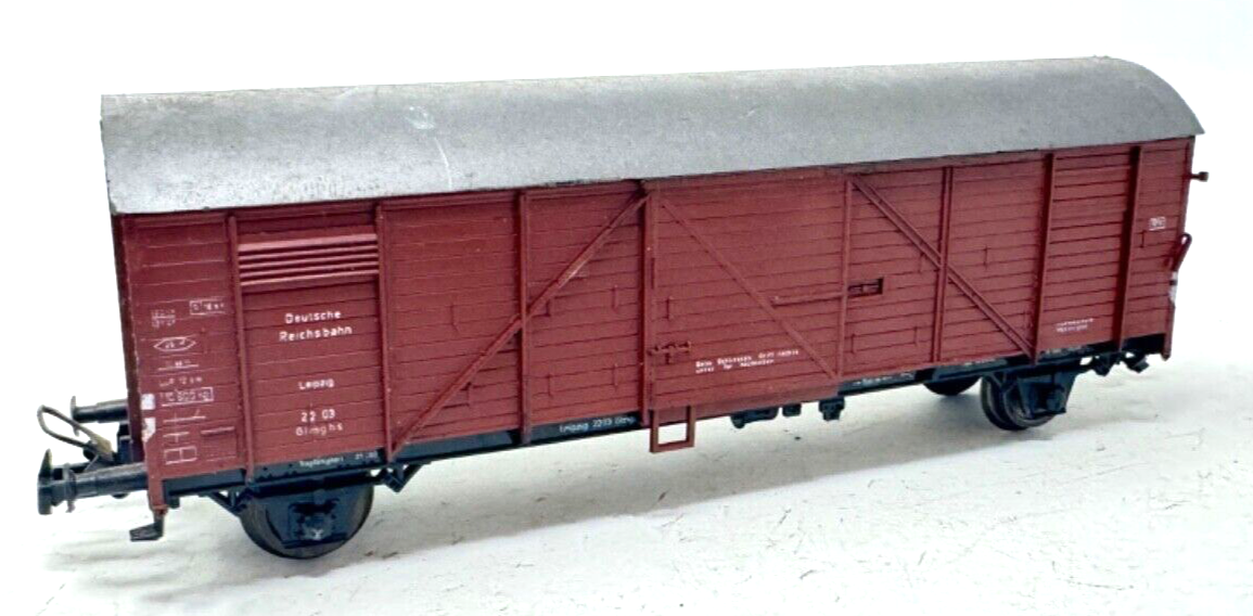 Roco 66606 gedeckter Güterwagen Leipzig 22 03 DRG - Braun - H0 HO 1:87