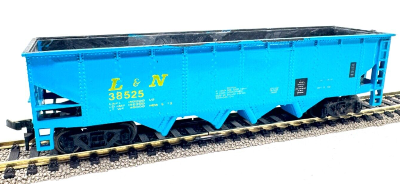 Bachmann L&N 38525 Güterwagen - innen Farblich verändert - 1:87 HO H0