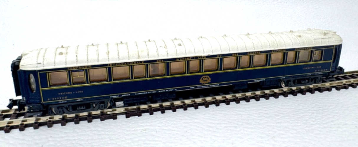 Rivarossi 9554 N - Orient Express Schlafwagen No 3532A - Spur N - 1:160 Rivarossi 9554 N - Orient Express Schlafwagen No 3532A - Spur N - 1:160