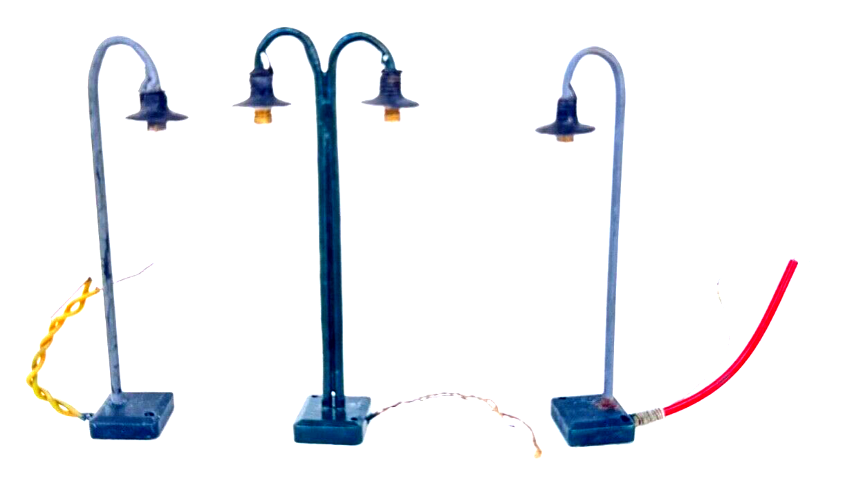 3x Leuchte HO Lampen - grau/grün- schwerer Standfuß  10,8 cm - H0 HO 1:87