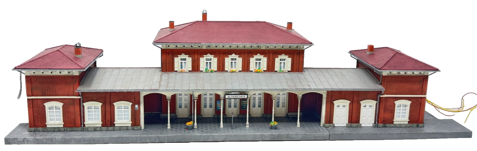 Kibri H0 39366 - Bahnhof Feldafing ca. 64 x 19 x 17 cm beleuchtet - H0 HO 1:87 Kibri H0 39366 - Bahnhof Feldafing ca. 64 x 19 x 17 cm beleuchtet - H0 HO 1:87