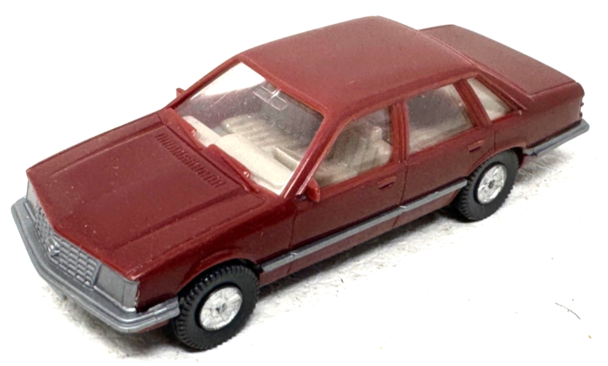 Wiking H0 1:87 082 Opel Senator - Berlin-W - H0 HO