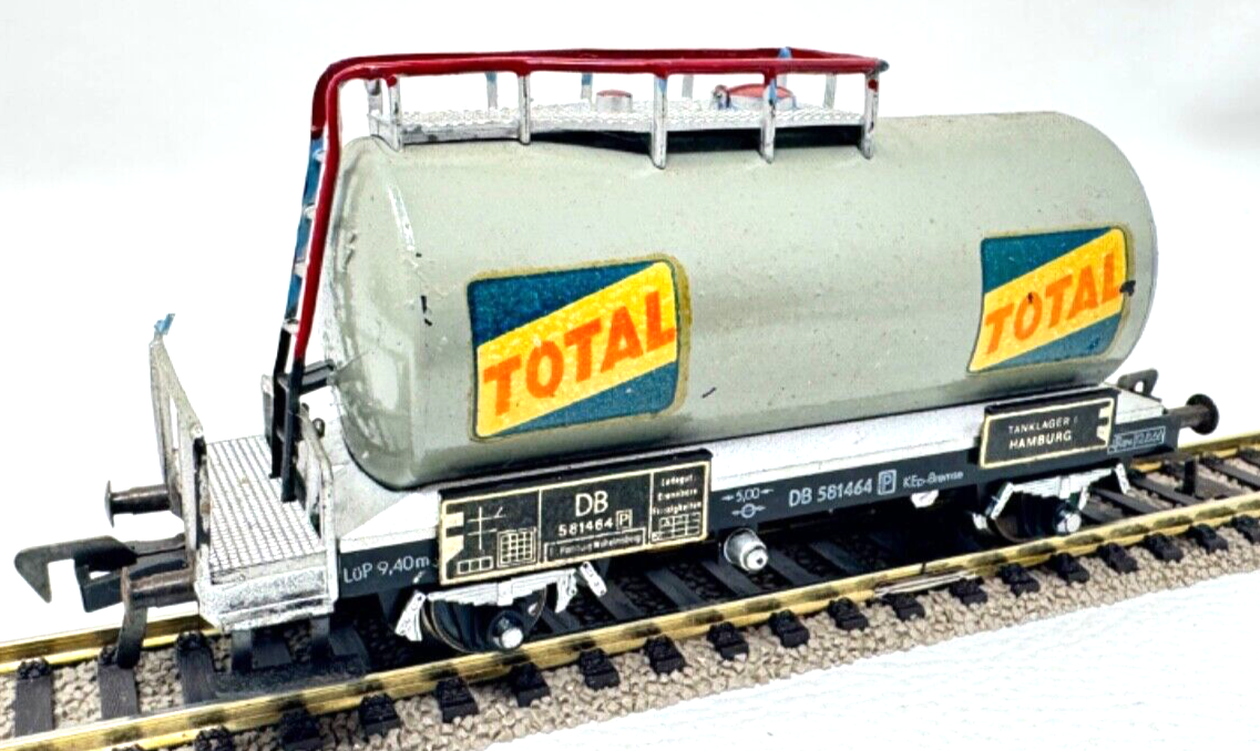 Fleischmann Kesselwagen Tankwagen "TOTAL" 581464 Tanklager 1 Hamburg H0 HO 1:87