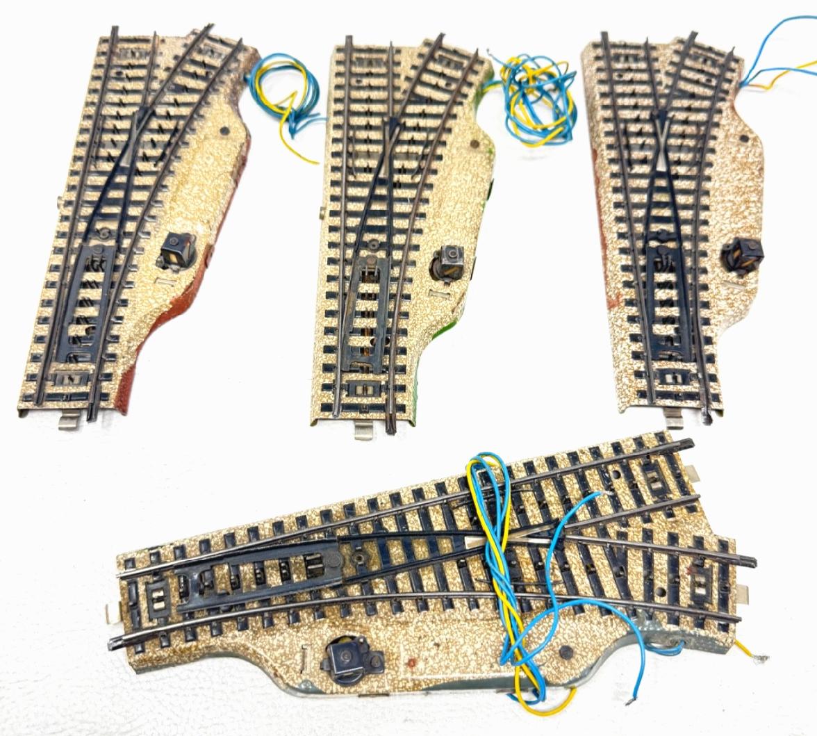 4x Märklin 5204 Elektromagnetische Weichen Weiche M-Gleis HO H0 1:87 - Farbreste