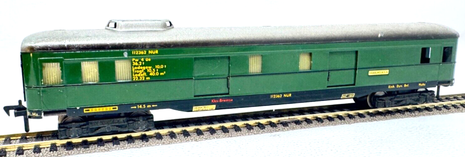 Fleischmann 112362 NüR Gepäckwagen Blechausführung + Beleuchtung - H0 HO 1:87 Fleischmann 112362 NüR Gepäckwagen Blechausführung + Beleuchtung - H0 HO 1:87