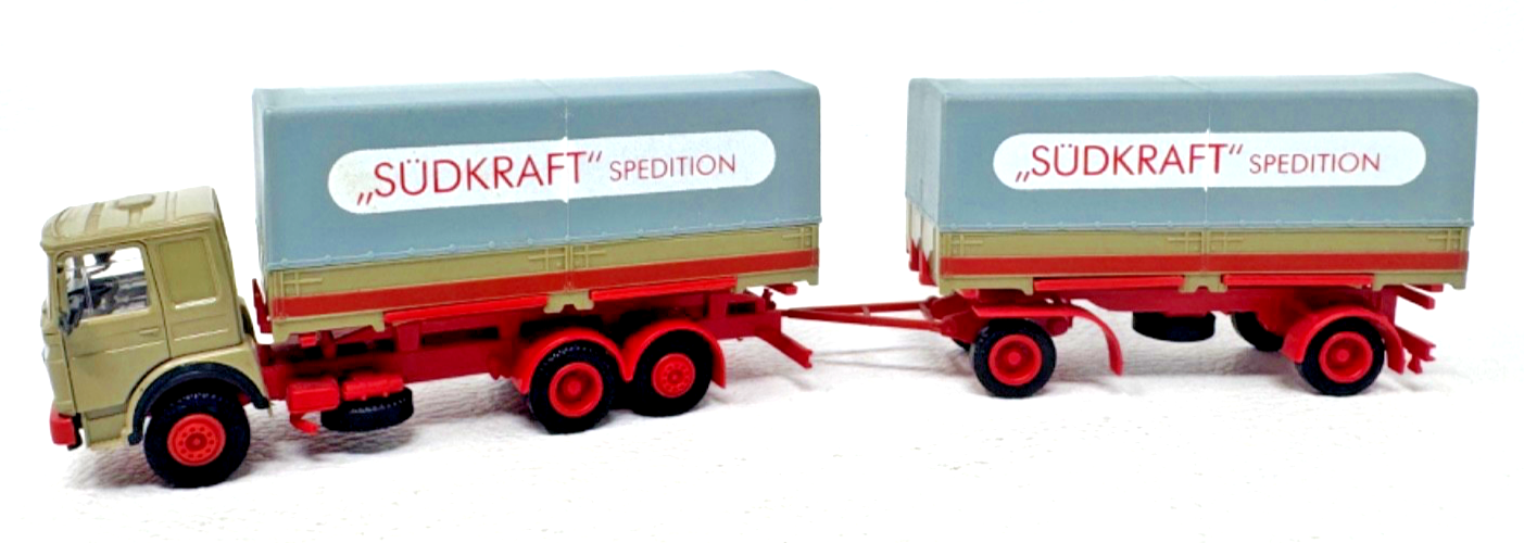 Herpa H0 MAN Hängerzug 3a/2a mit 2 Wechselbrücken Südkraft Spedition H0 H0 1:87