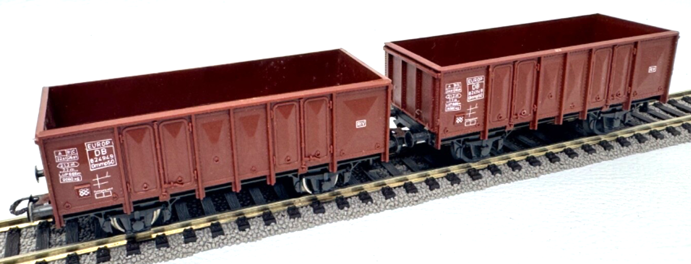 2x Roco Hochbordwagen Güterwagen DB 824949 - 0mmp50 - H0 HO 1:87 2x Roco Hochbordwagen Güterwagen DB 824949 - 0mmp50 - H0 HO 1:87