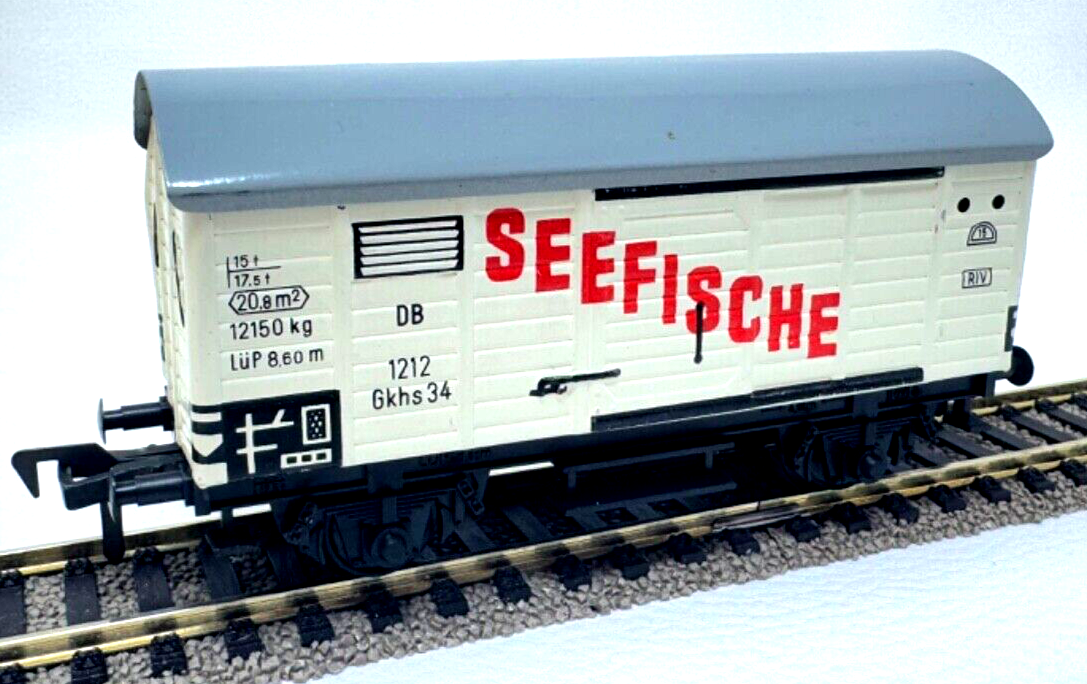Fleischmann H0 5020 Kühlwagen 1212 Gkhs 34 Seefische 2-achsig der DB - Blech TOP Fleischmann H0 5020 Kühlwagen 1212 Gkhs 34 Seefische 2-achsig der DB - Blech TOP
