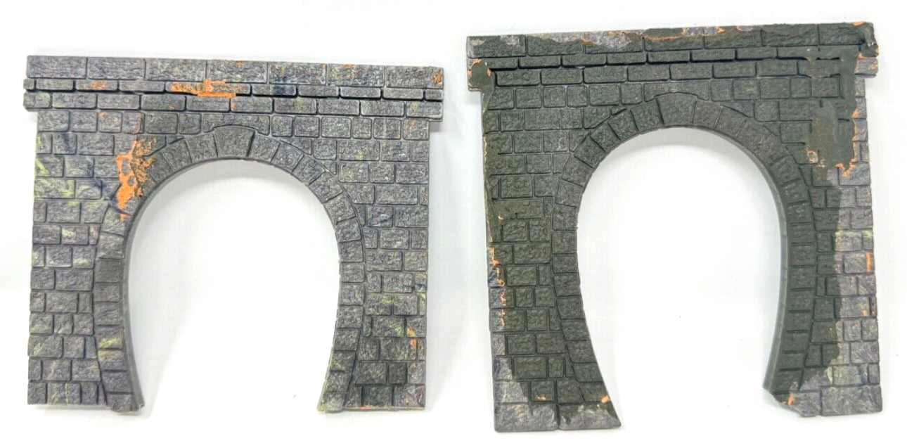 2 Stück Tunnel Portale / Einfahrten für Modeleisenbahn HO H0 1:87 2 Stück Tunnel Portale / Einfahrten für Modeleisenbahn HO H0 1:87