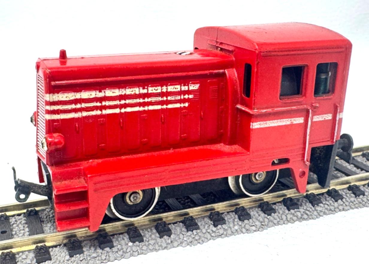 Gützold H0 (DC) Diesellok BN 150 in rot - HO H0 1:87