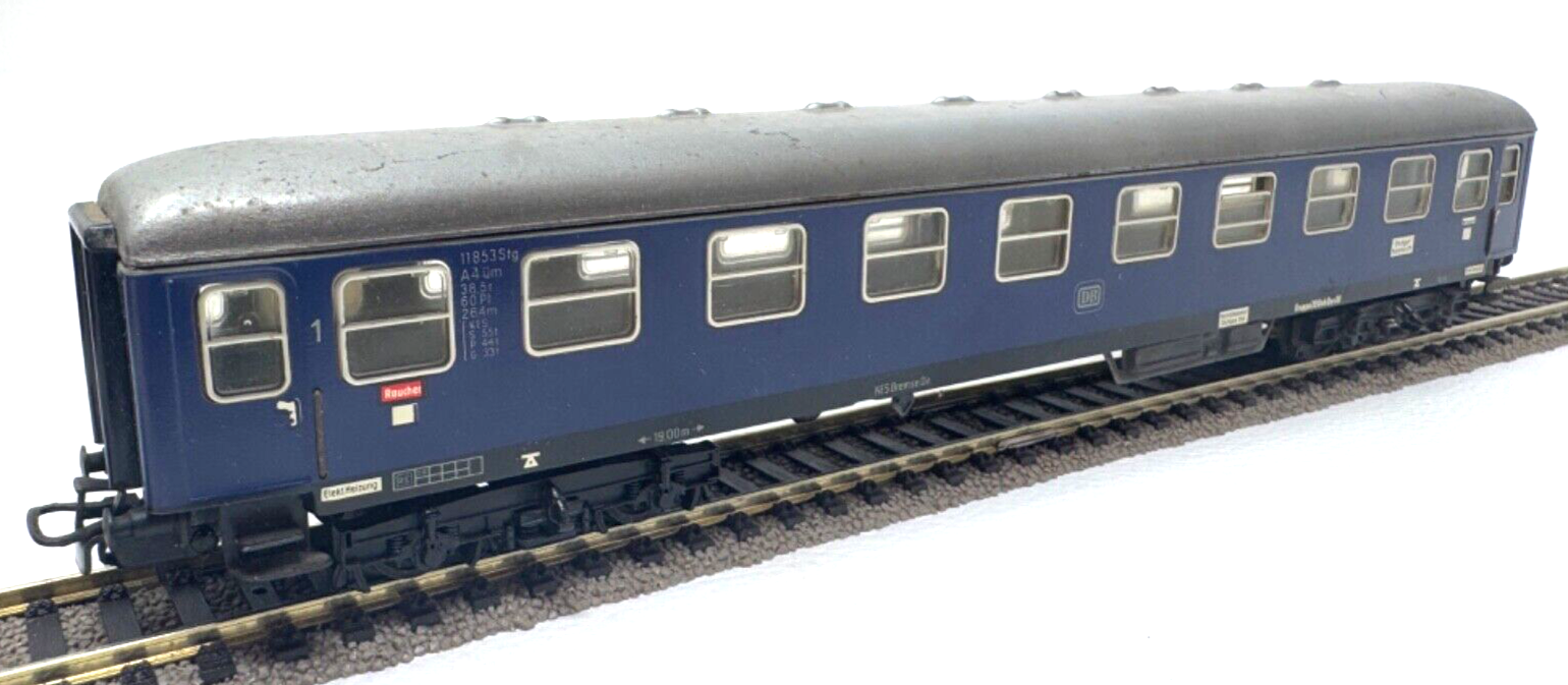 Märklin H0 4027 Personenwagen 1. Klasse 11853 Stg - A4üm - HO H0 1:87 (1964)