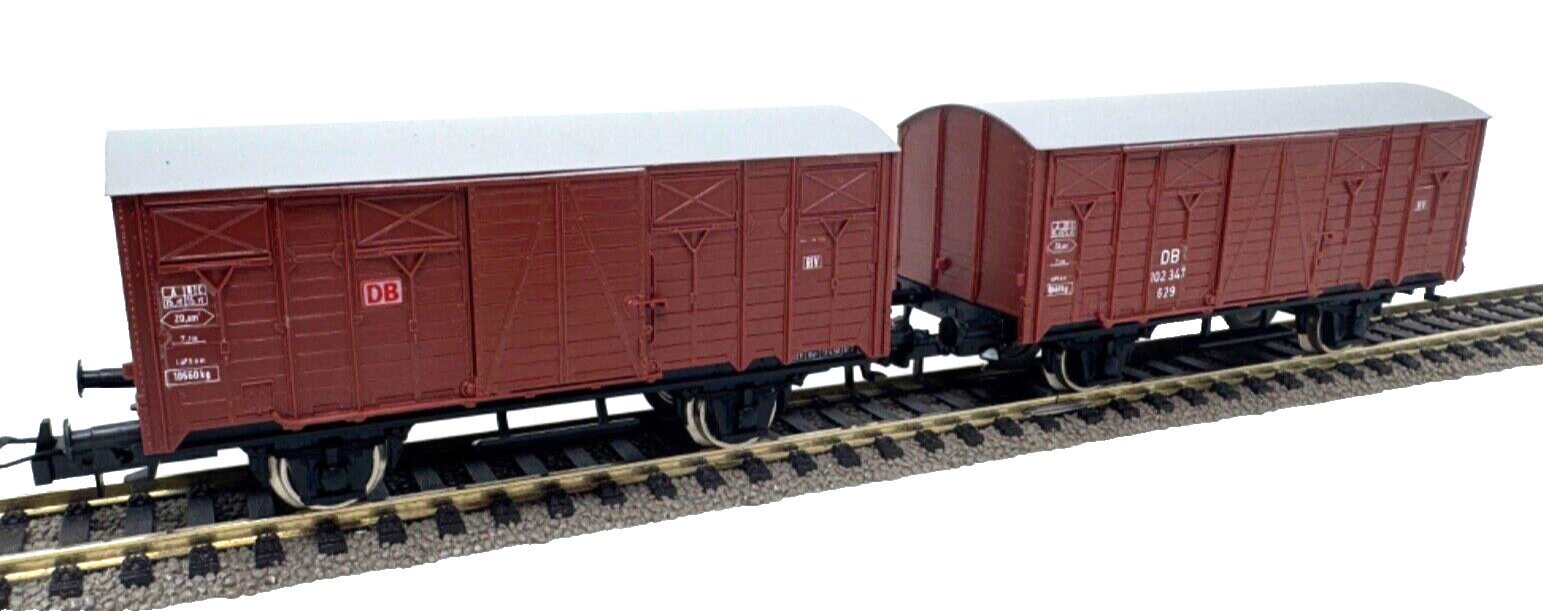 2x Piko H0 Gedeckter Güterwagen 102 347 + 102 329 - G29 DB - braun - 1:87 H0 HO